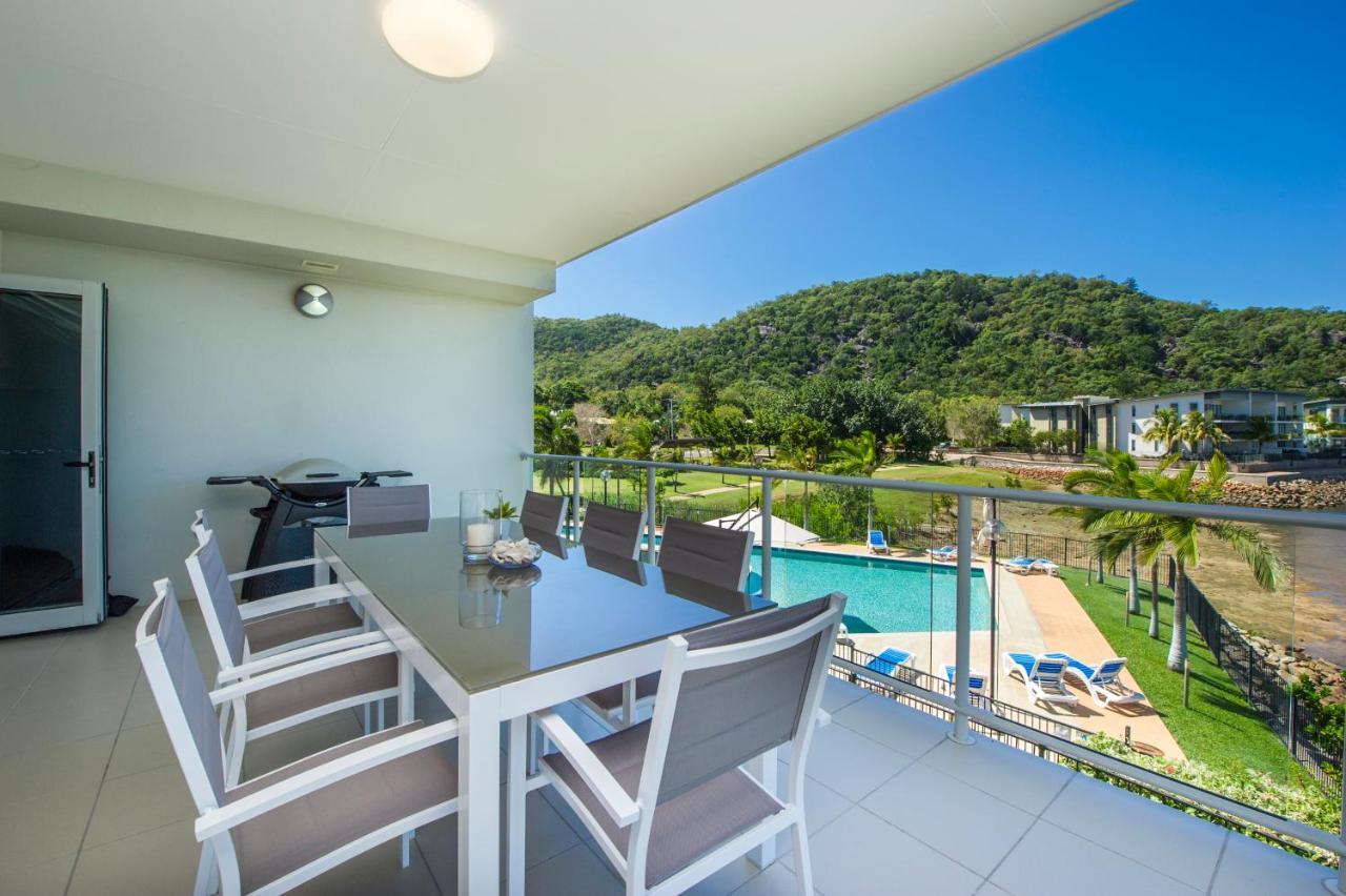 Beachside Magnetic Harbour Apartments Nelly Bay Екстериор снимка
