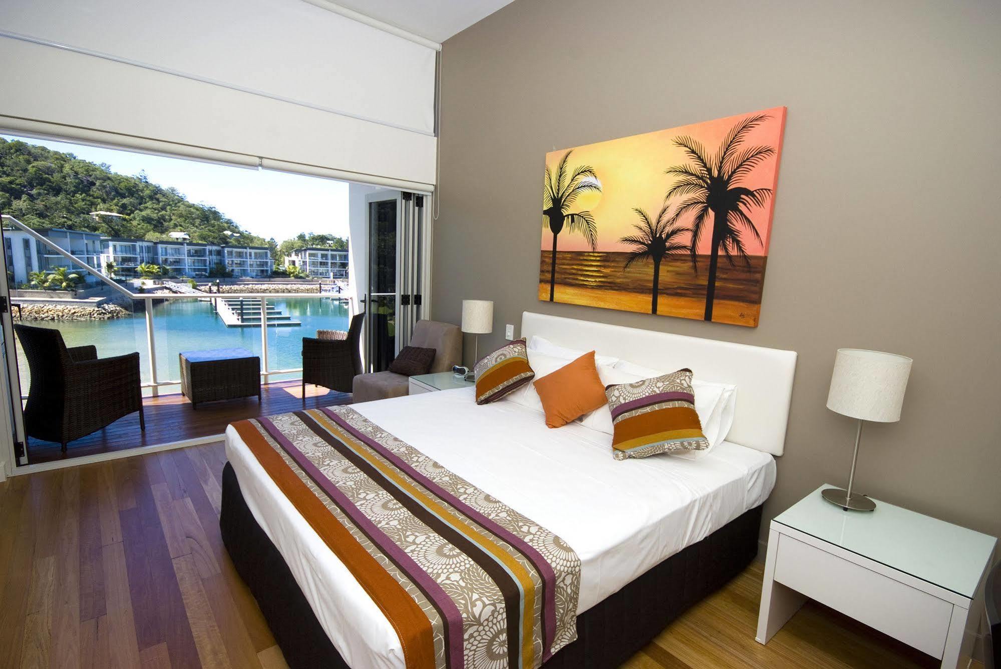 Beachside Magnetic Harbour Apartments Nelly Bay Екстериор снимка